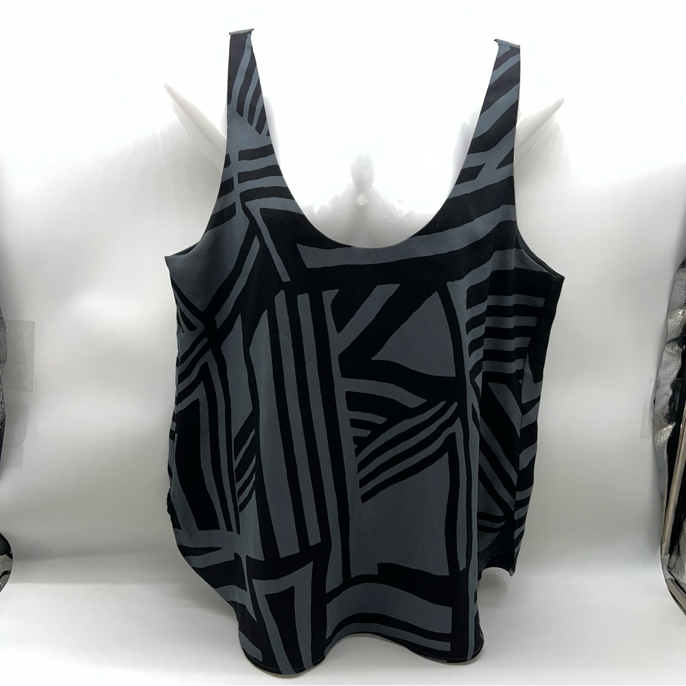 LOFT Women's Black and Gray Abstract Print Tank Top Fully Lined-Size S